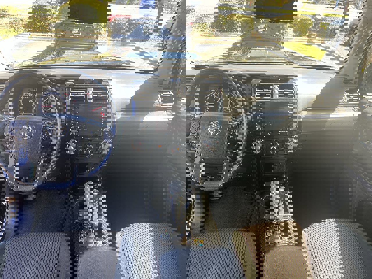 Used 2024 Toyota 4Runner TRD Off-Road image 31