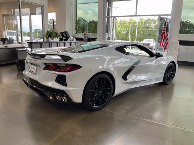 Used 2023 Chevrolet Corvette Stingray Preferred Cpe w/ Z51 Performance Package RWD image 26