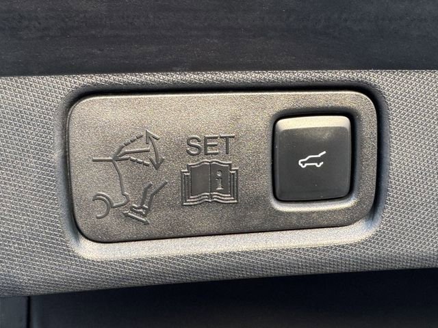Used 2023 Ford Mustang Mach-E Premium AWD/4WD image 19