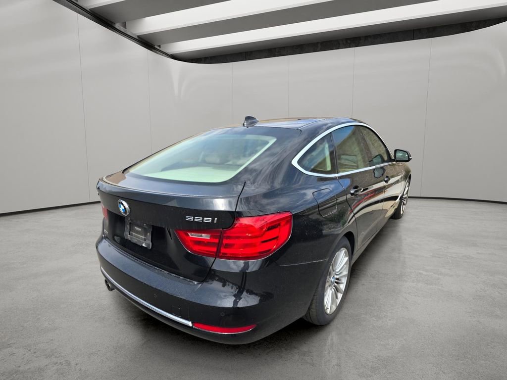 Used 2015 BMW 328i Gran Turismo xDrive AWD/4WD image 10