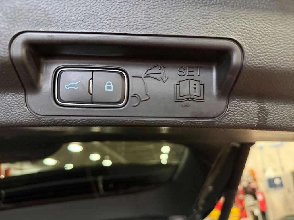 Used 2023 Ford Explorer ST w/ Equipment Group 401A AWD/4WD image 26