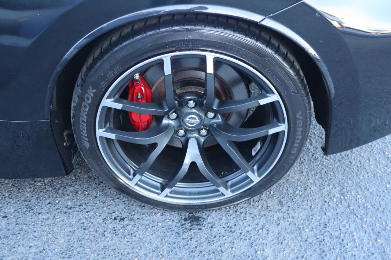 Used 2020 Nissan 370Z NISMO image 33