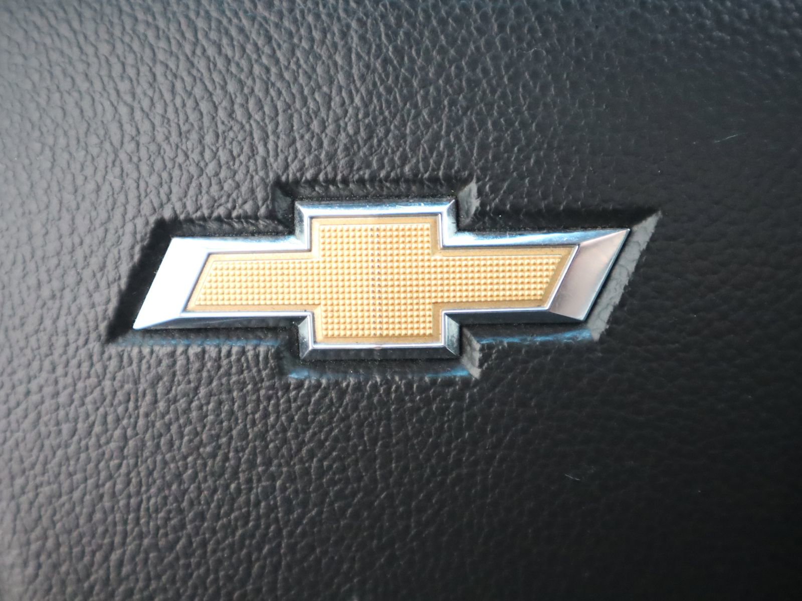 Used 2015 Chevrolet Tahoe LT AWD/4WD image 32