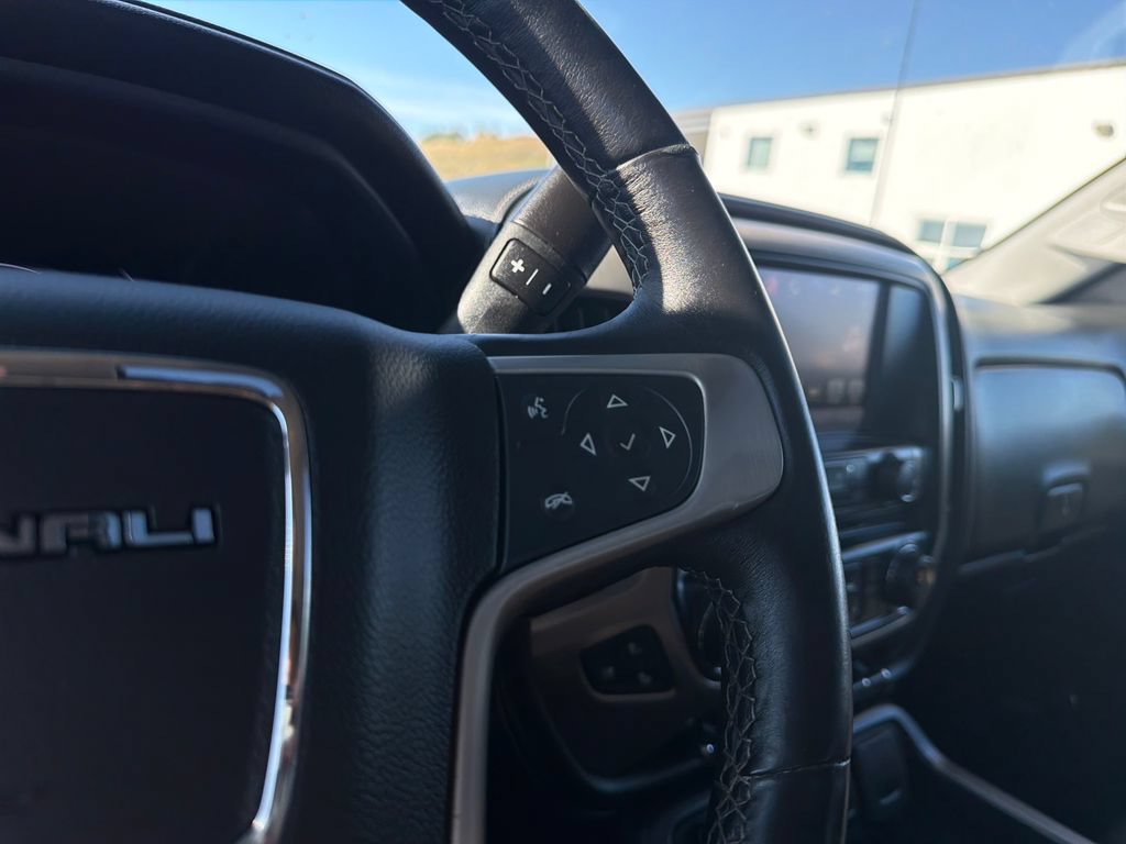 Used 2016 GMC Sierra 2500 Denali w/ Duramax Plus Package AWD/4WD image 7