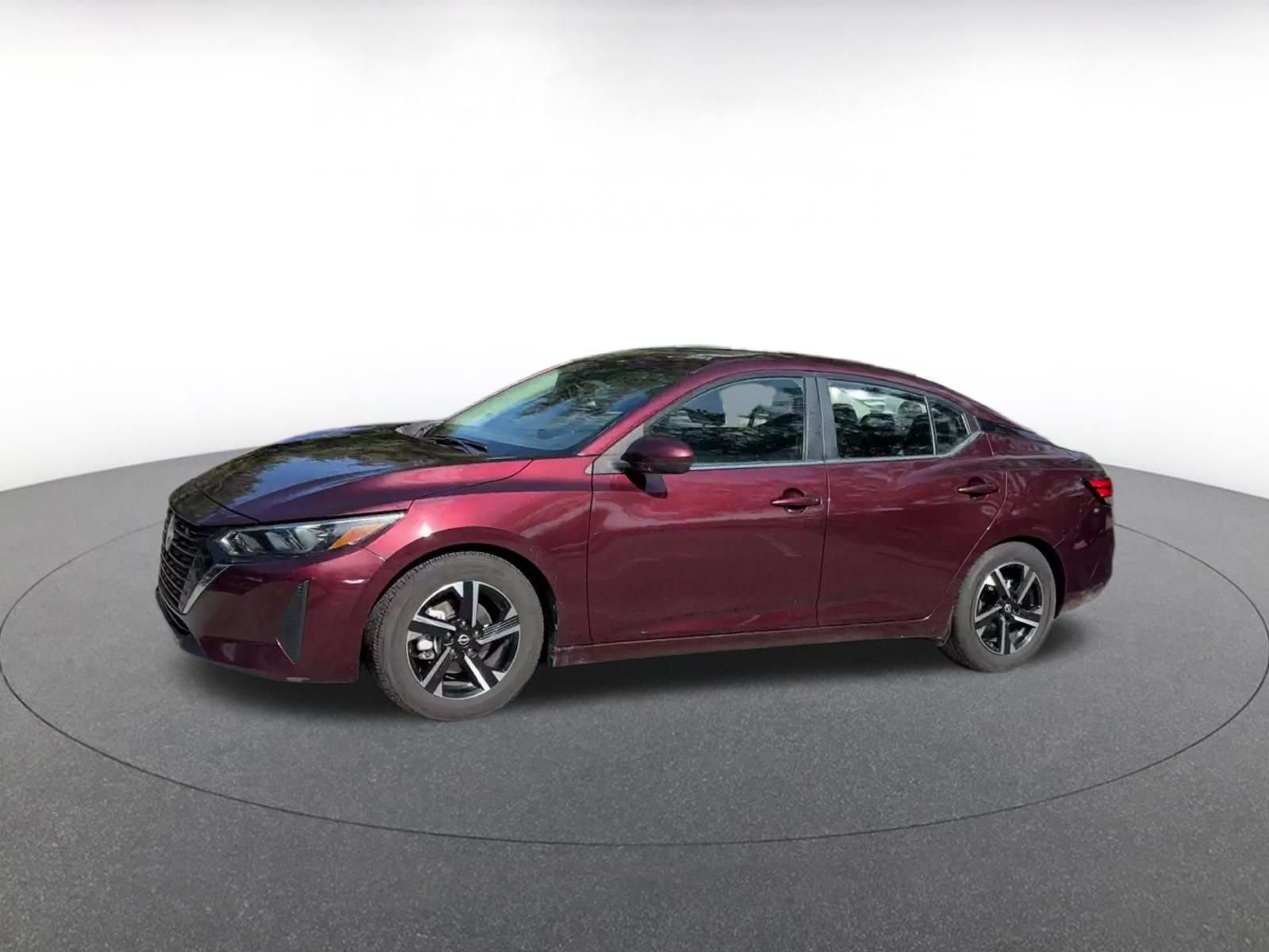 Used 2025 Nissan Sentra SV FWD image 7