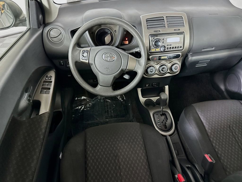 Used 2013 Scion xD image 26