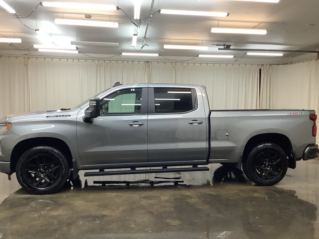 Used 2024 Chevrolet Silverado 1500 RST w/ Max Trailering Package AWD/4WD image 9