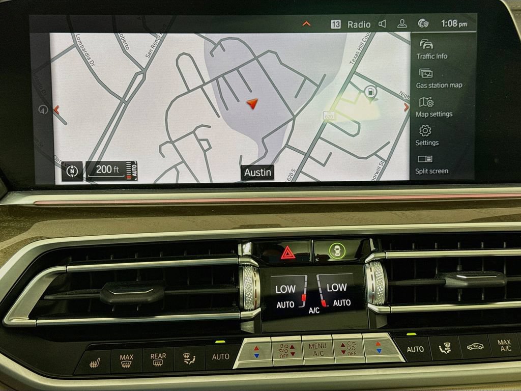 Used 2022 BMW X5 xDrive40i w/ Premium Package AWD/4WD image 13