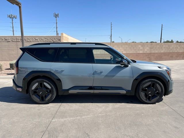 Used 2024 Kia EV9 GT-Line AWD/4WD image 3