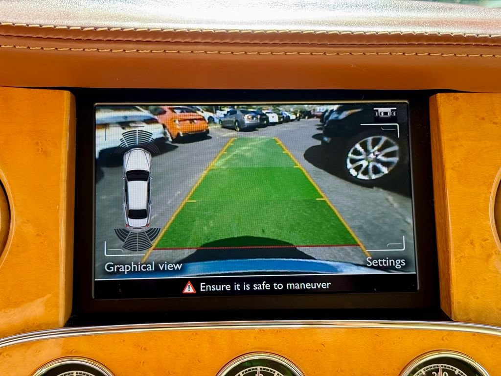 Used 2016 Bentley Mulsanne RWD image 38