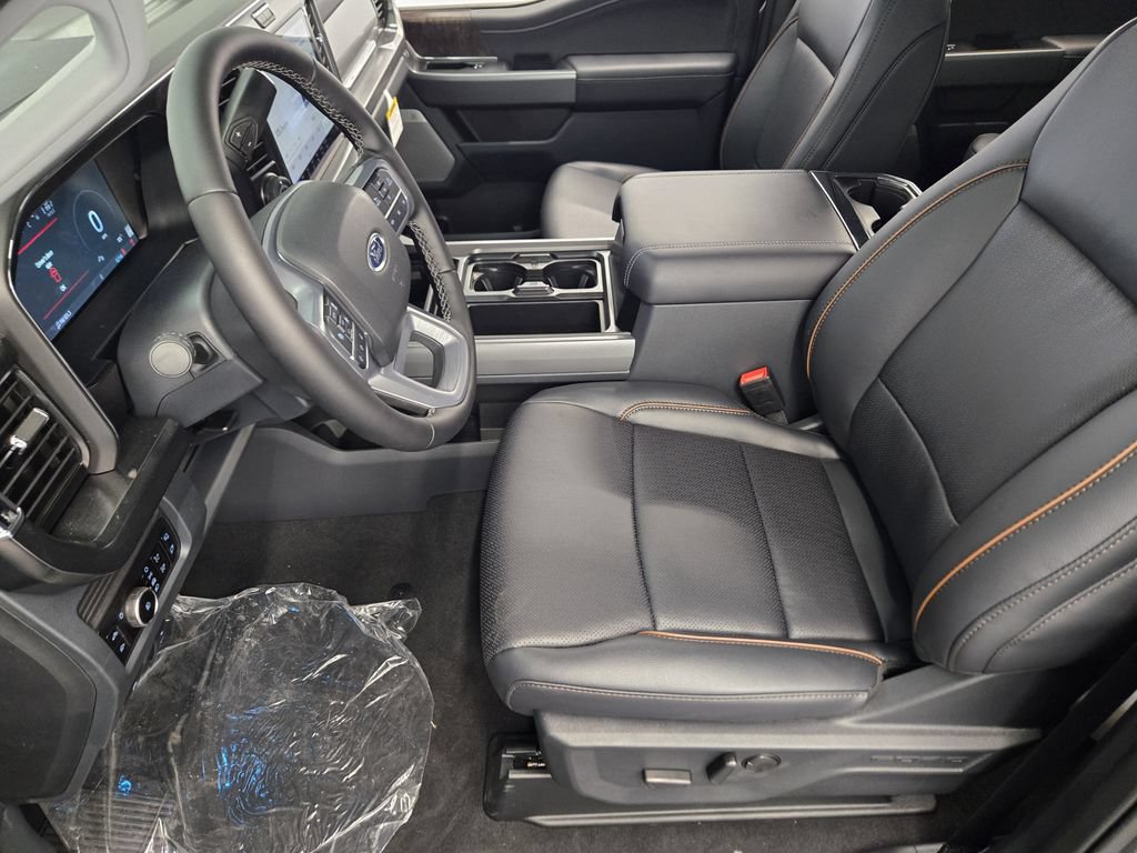 New 2026 Ford F250 Lariat w/ Black Appearance Package AWD/4WD image 12