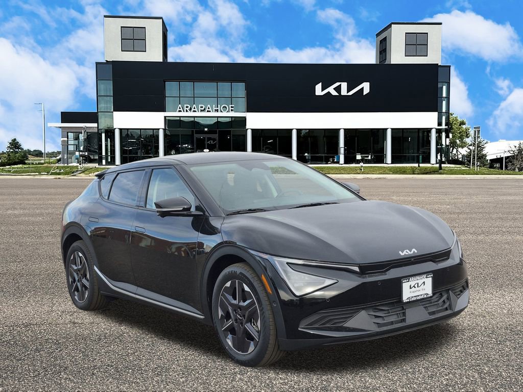 New 2025 Kia EV6 Light w/ Light LR Technology Package image 2