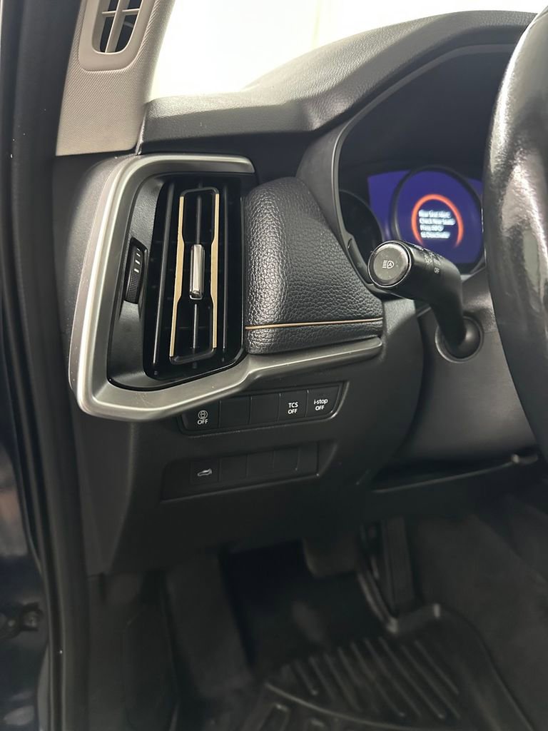 Used 2024 MAZDA CX-90 3.3 Turbo w/ Preferred Package image 16