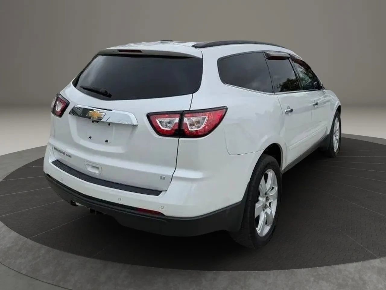 Used 2017 Chevrolet Traverse LT w/ Style and Technology Package AWD/4WD image 7