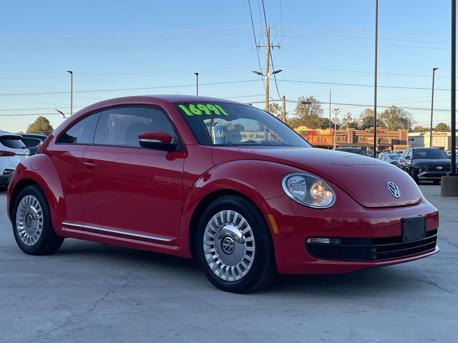 Used 2016 Volkswagen Beetle 1.8T SE