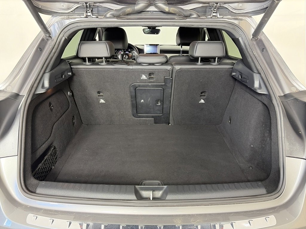 Used 2017 Mercedes-Benz GLA 250 4MATIC image 27