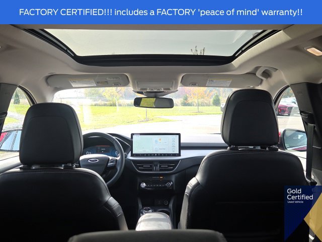 Used 2023 Ford Escape Platinum w/ Premium Technology Package AWD/4WD image 14