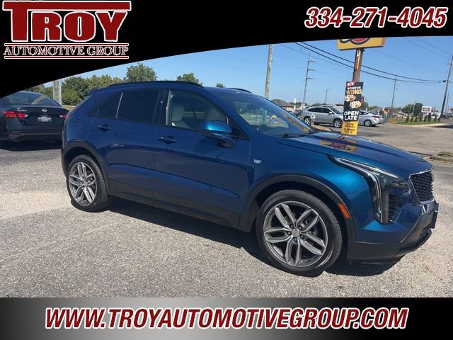 Used 2019 Cadillac XT4 Sport AWD/4WD image 3