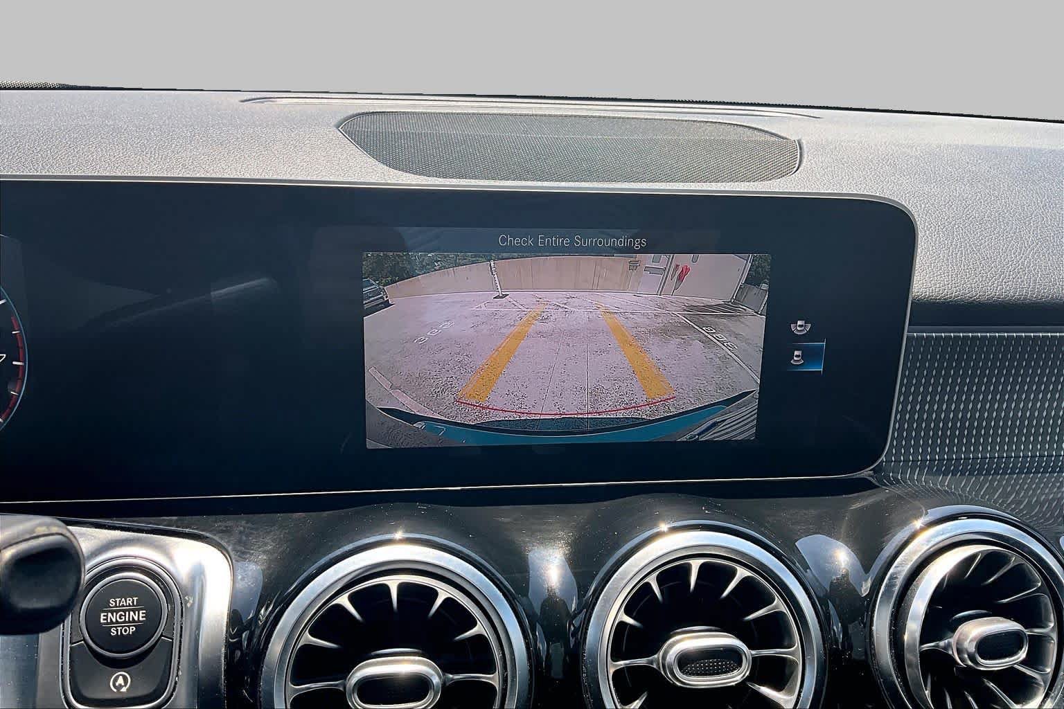 Used 2021 Mercedes-Benz GLB 250 image 26
