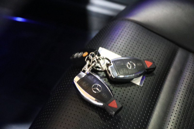 Used 2015 Mercedes-Benz E 63 AMG S-Model image 36