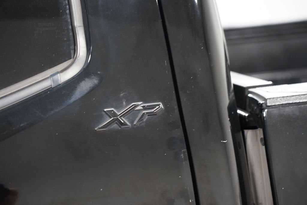 Certified 2023 Toyota Tacoma SR5 AWD/4WD image 11