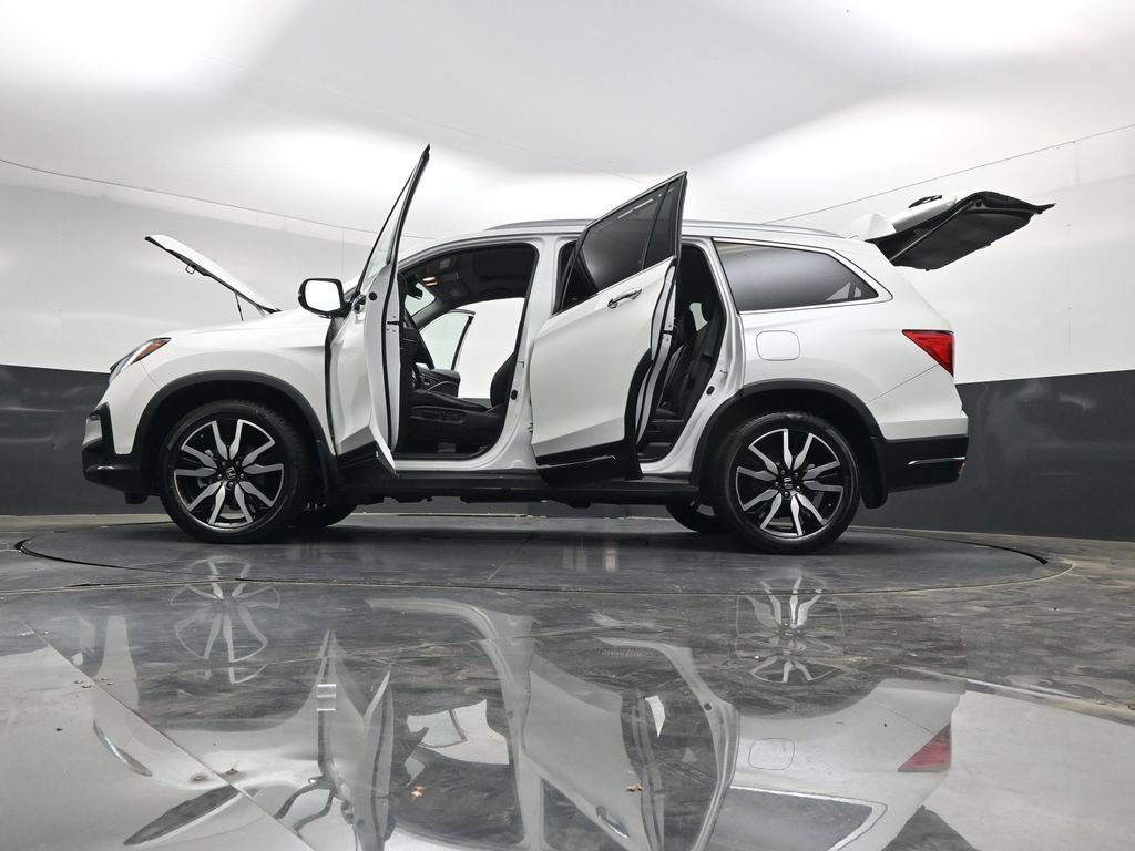 Certified 2022 Honda Pilot Touring image 46