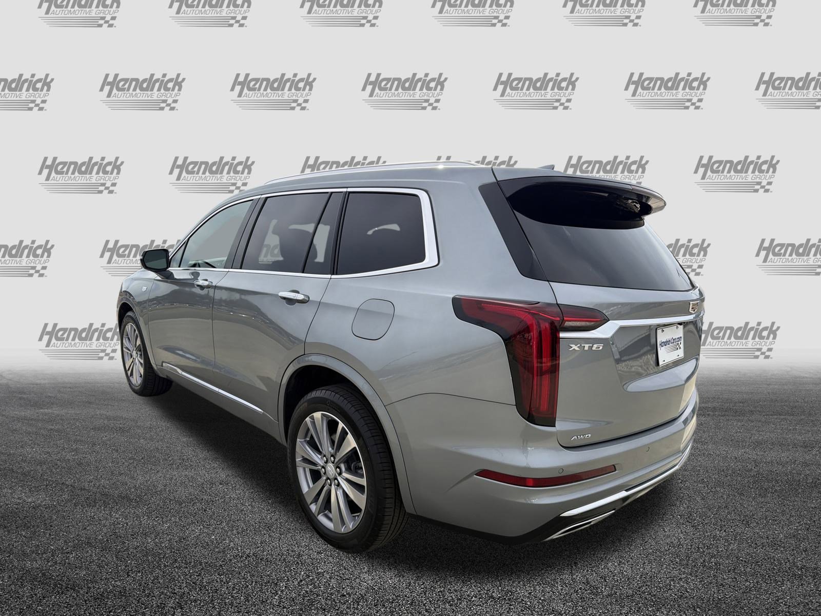 Used 2023 Cadillac XT6 Premium Luxury image 8