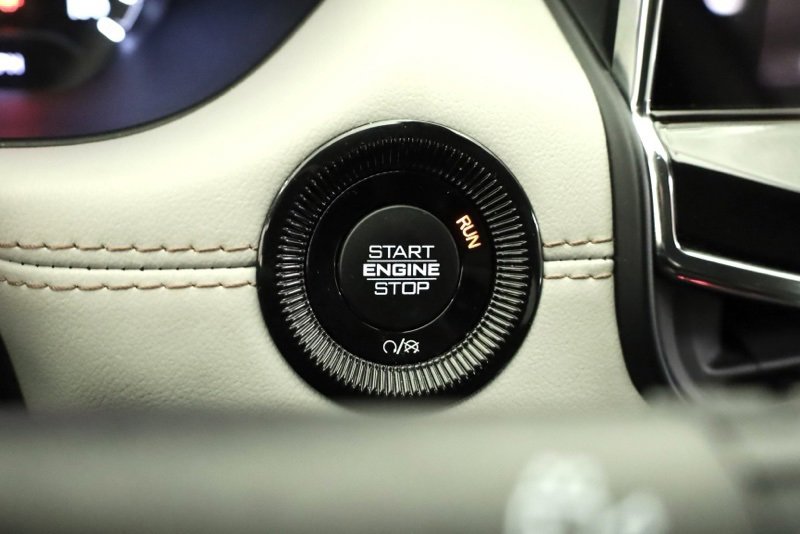 Used 2022 Jeep Compass Limited image 28