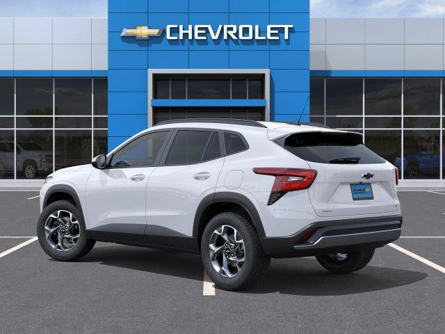 New 2026 Chevrolet Trax LT w/ LT Convenience Package FWD image 3