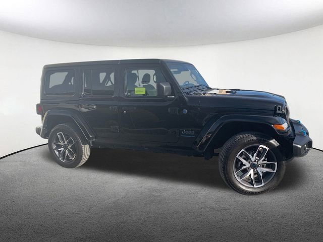 Used 2024 Jeep Wrangler Unlimited w/ Convenience Group image 14