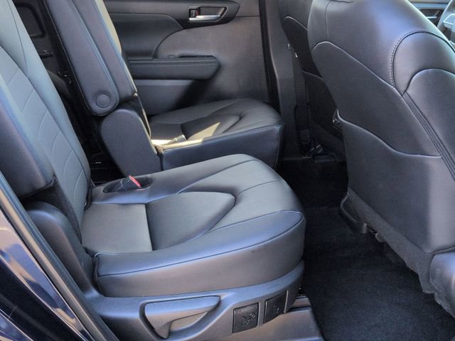 Certified 2025 Toyota Highlander XLE AWD/4WD image 27