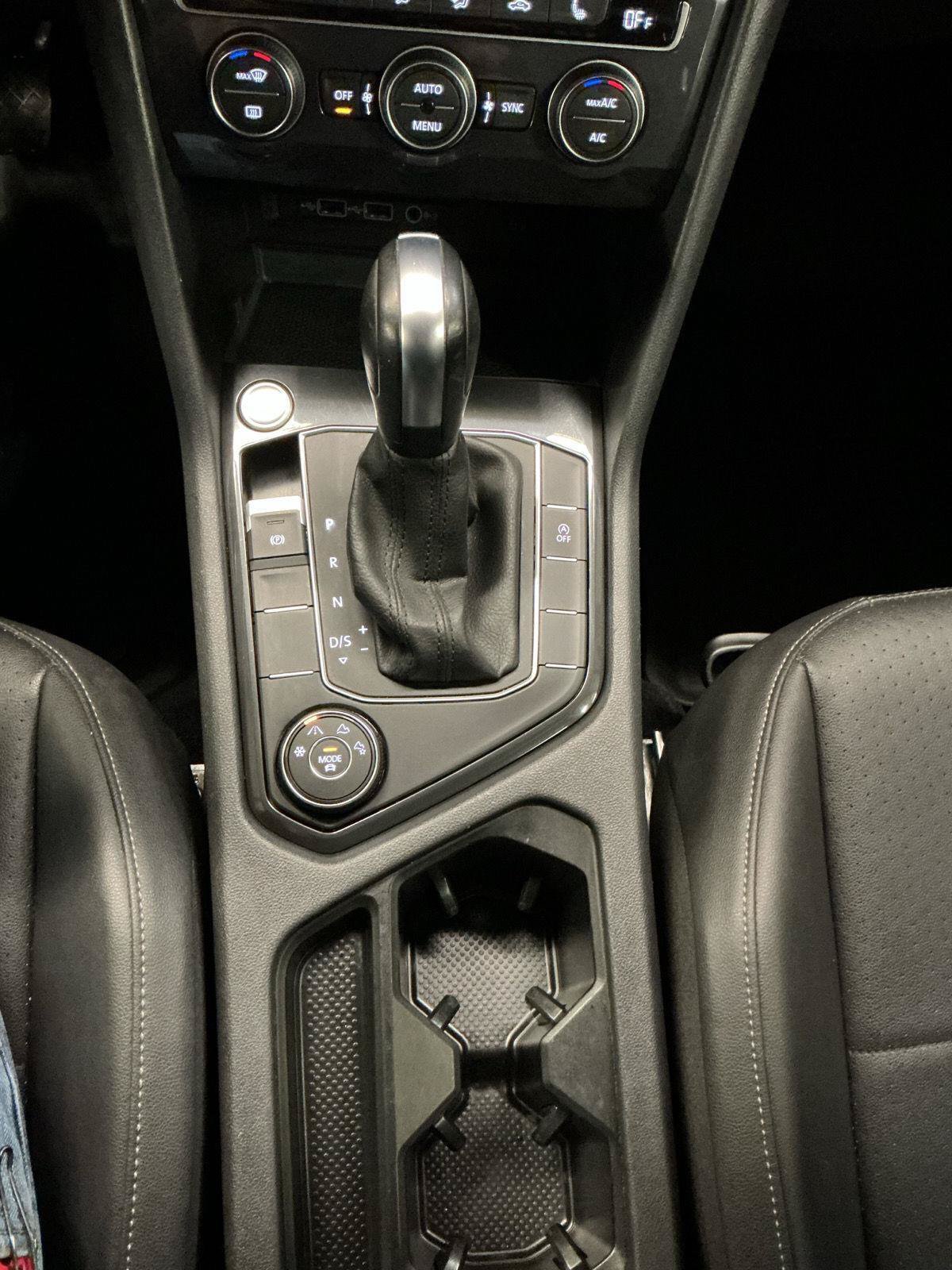 Used 2020 Volkswagen Tiguan S AWD/4WD image 13