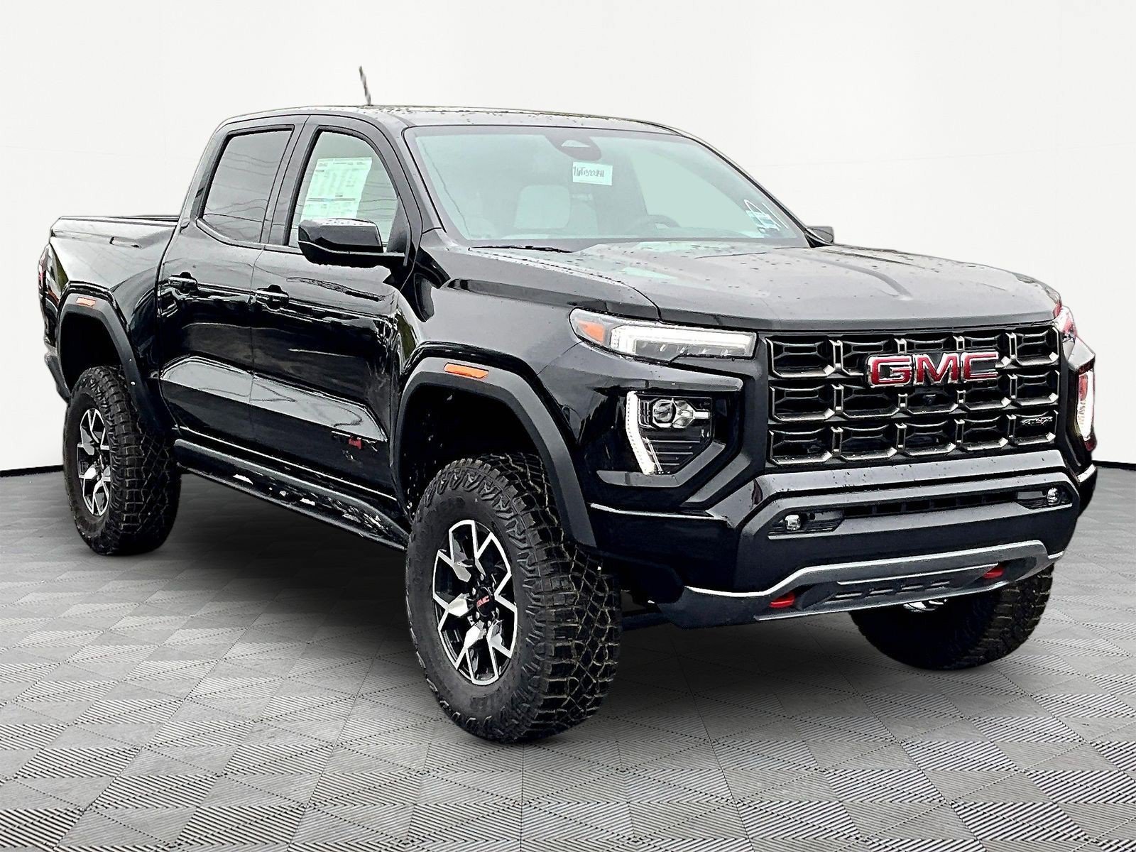 New 2026 GMC Canyon AT4X w/ LPO, Black Badging Package AWD/4WD image 3