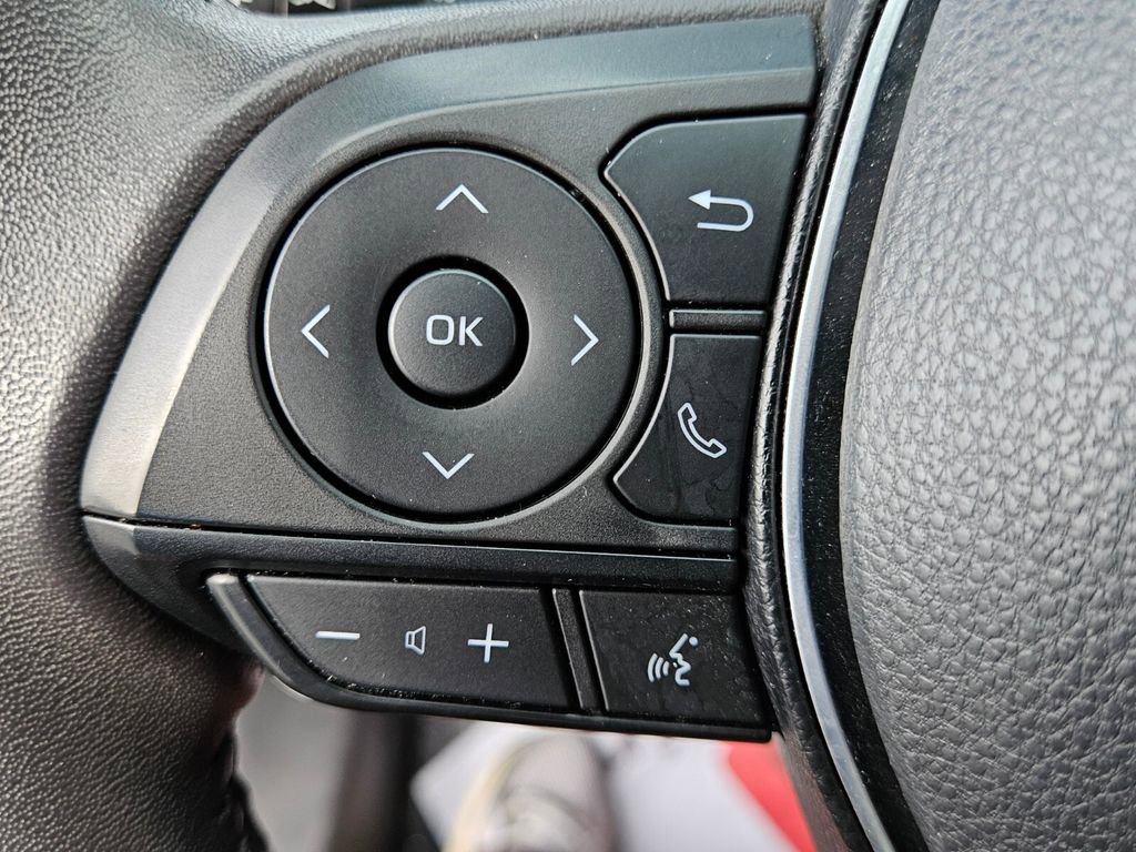 Used 2024 Toyota RAV4 Adventure image 24