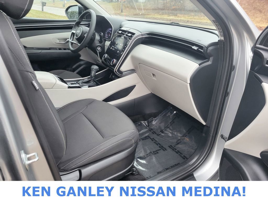 Used 2024 Hyundai Tucson SE image 50