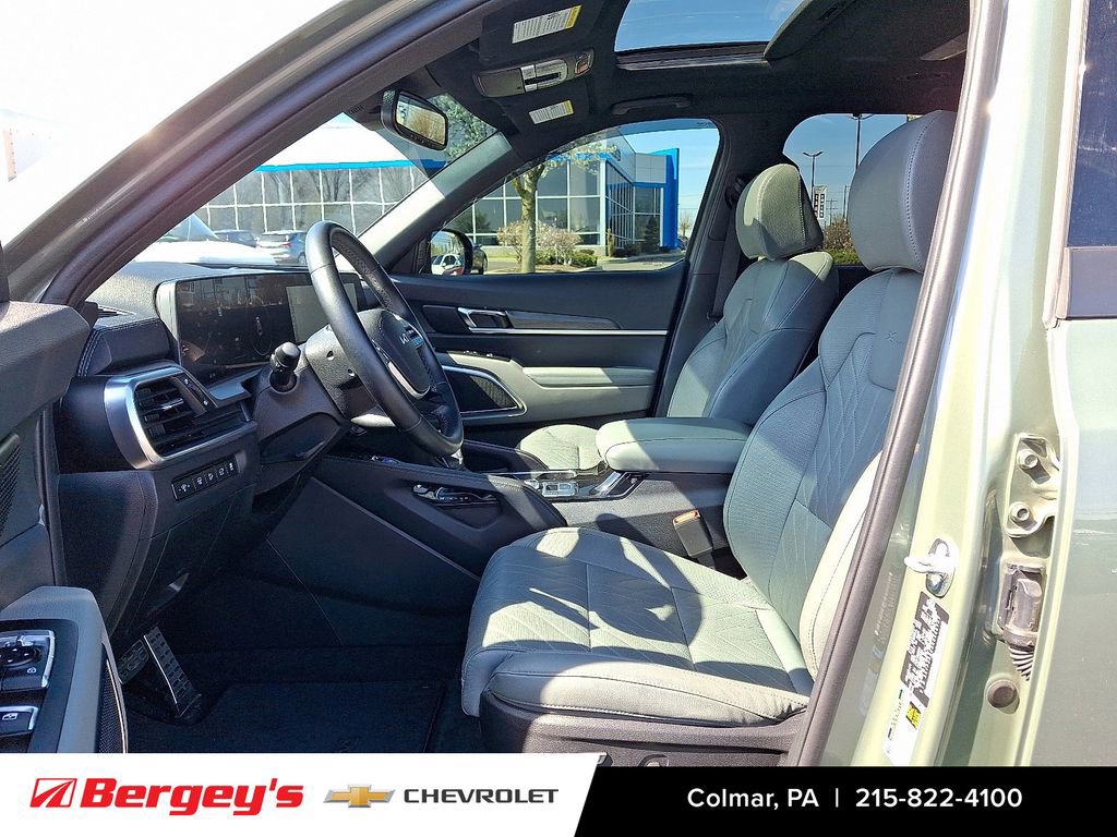 Used 2024 Kia Telluride SX X-Line AWD/4WD image 16