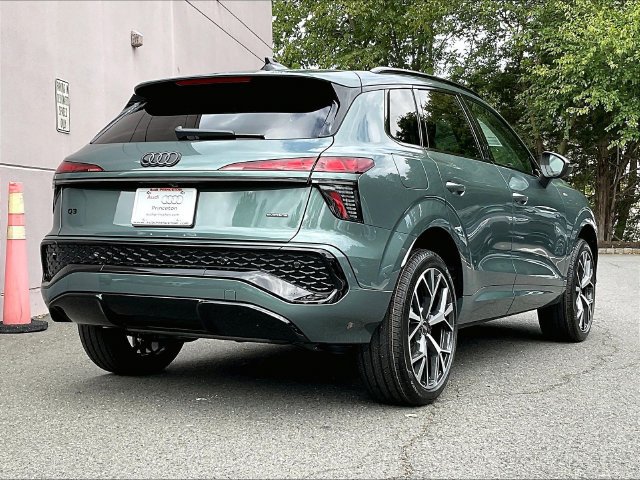 New 2026 Audi Q3 quattro 2.0T AWD/4WD image 2
