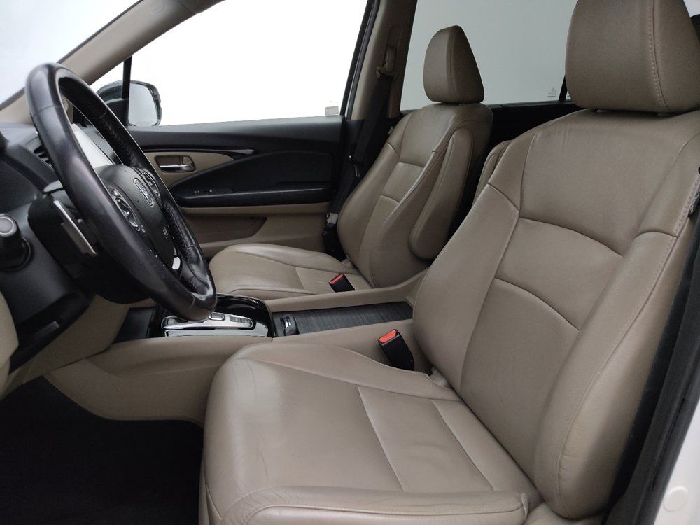 Used 2018 Honda Pilot Touring image 17