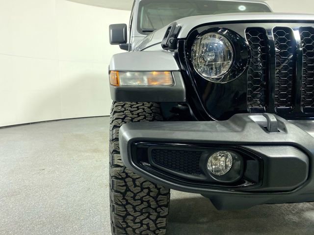 Used 2021 Jeep Gladiator Willys image 28