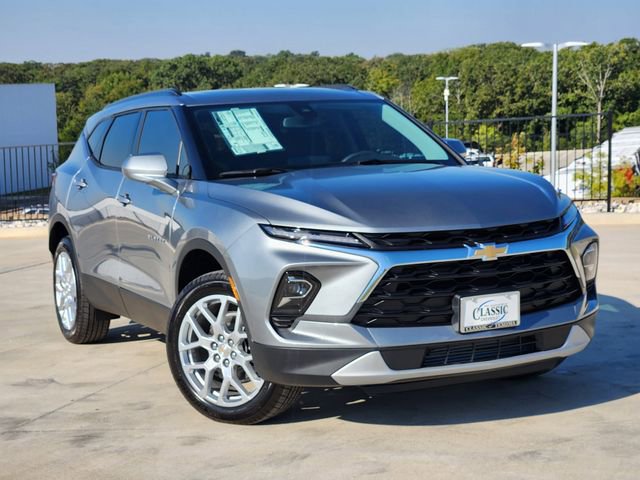 New 2025 Chevrolet Blazer LT w/ Convenience Package FWD image 1