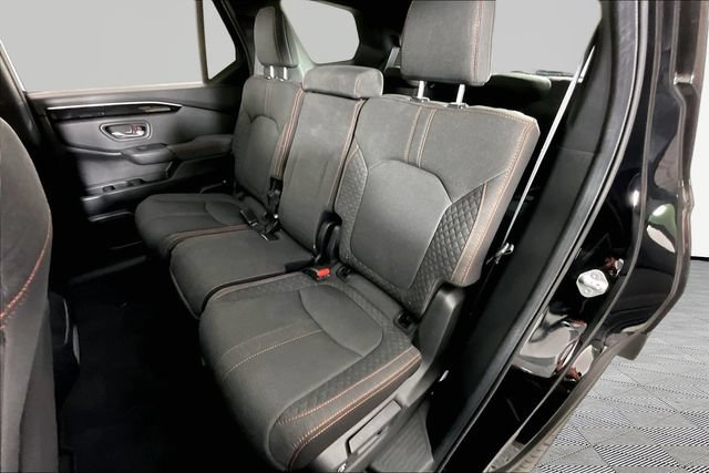 Used 2024 Honda Pilot Sport image 21