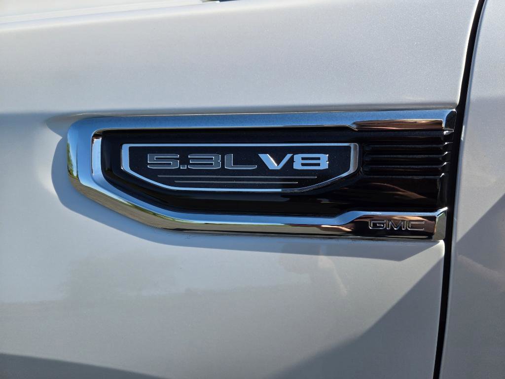 Used 2024 GMC Sierra 1500 SLT image 4