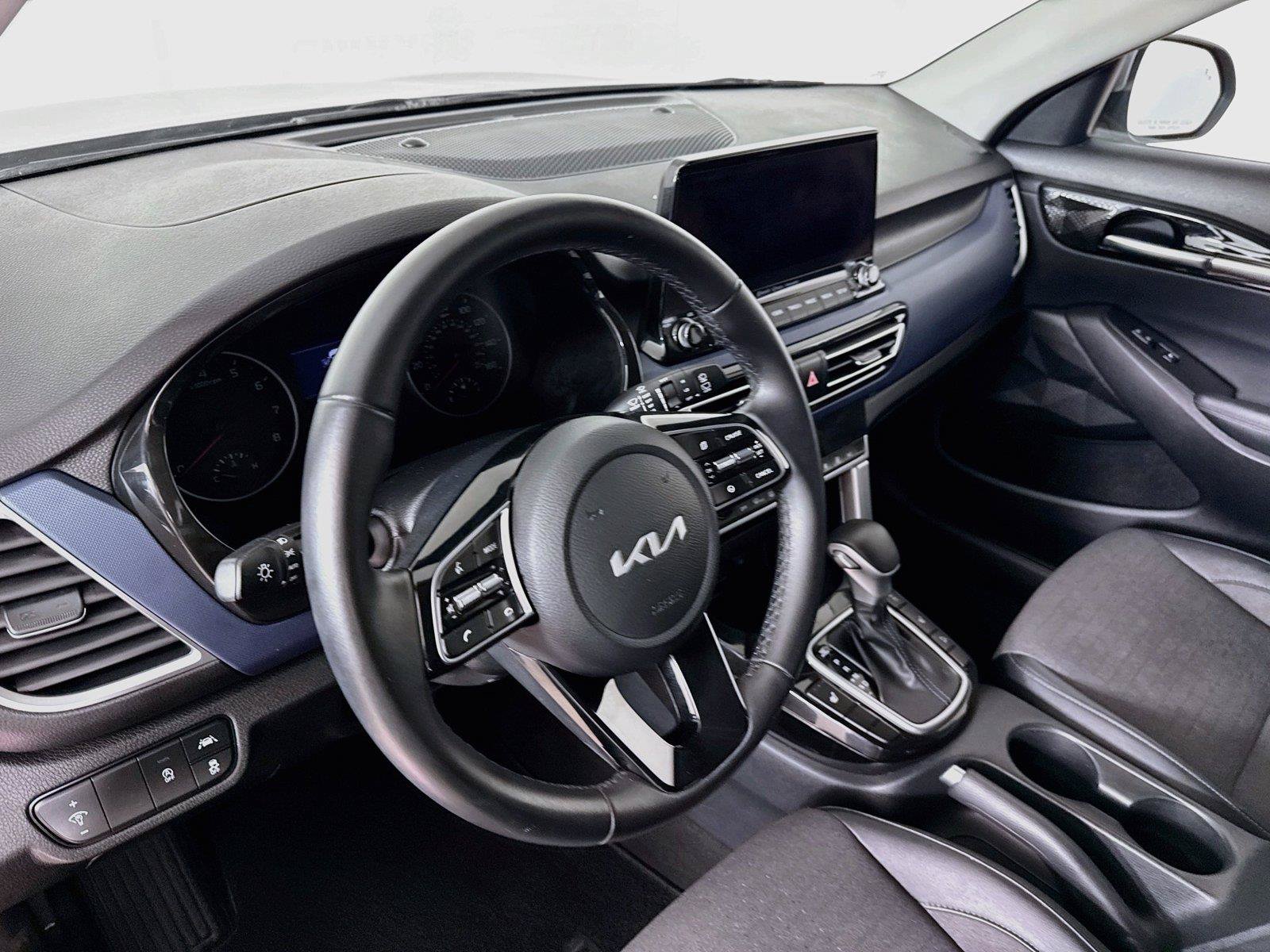 Used 2023 Kia Seltos Nightfall Edition AWD/4WD image 24