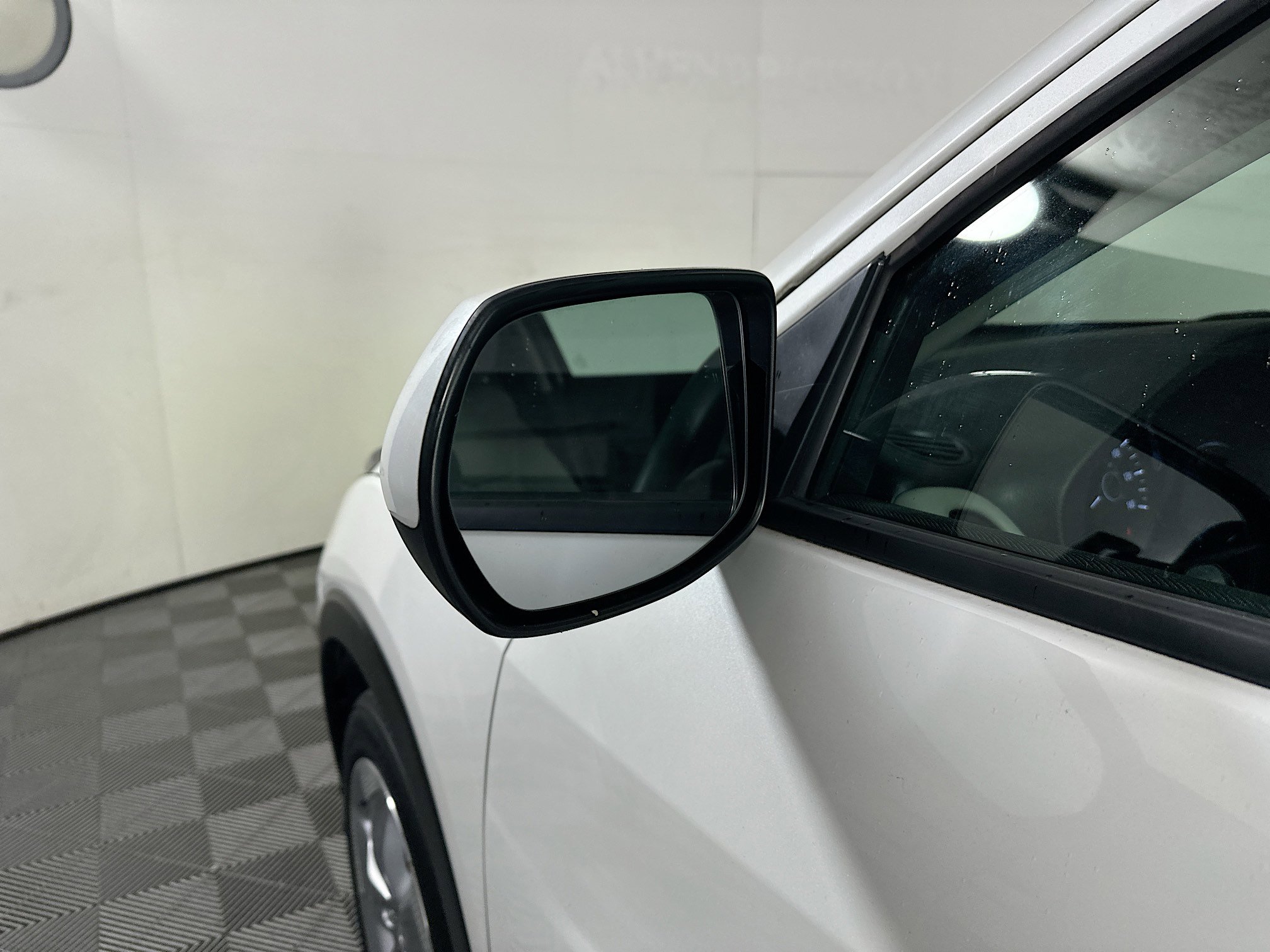 Used 2019 Honda HR-V LX image 10