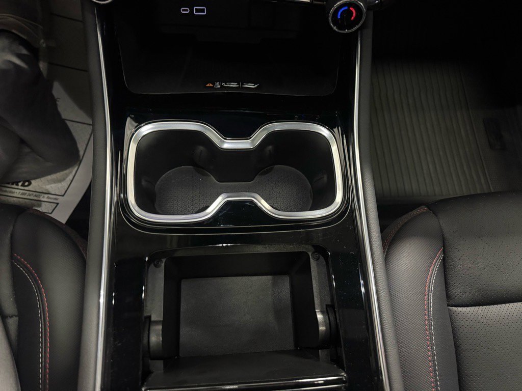 Used 2024 Chevrolet Traverse RS w/ LPO, Floor Liner Package image 22