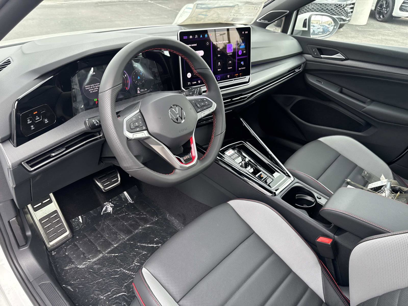 New 2026 Volkswagen GTI SE image 13