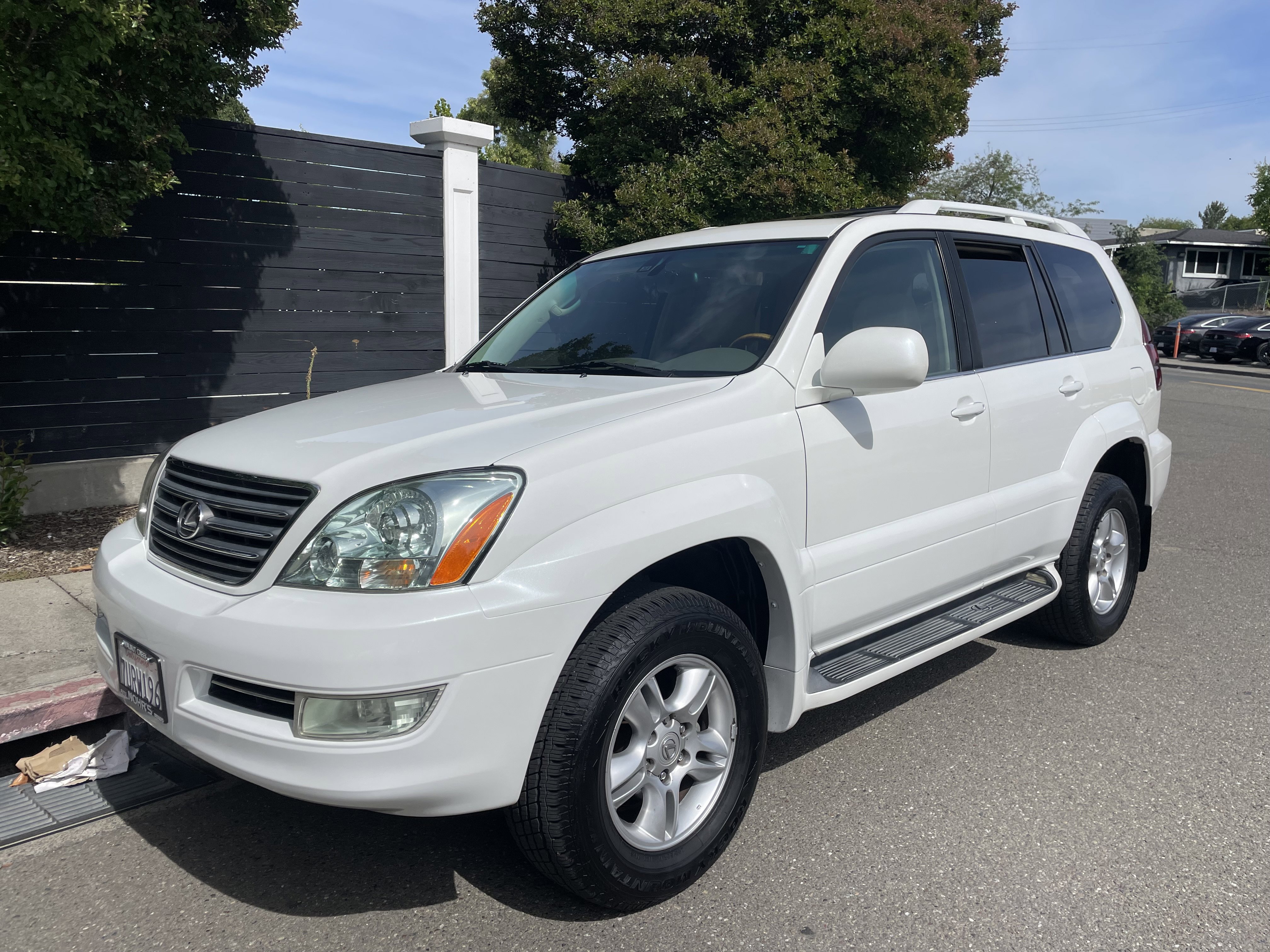 Used 2004 Lexus GX 470 AWD/4WD image 9