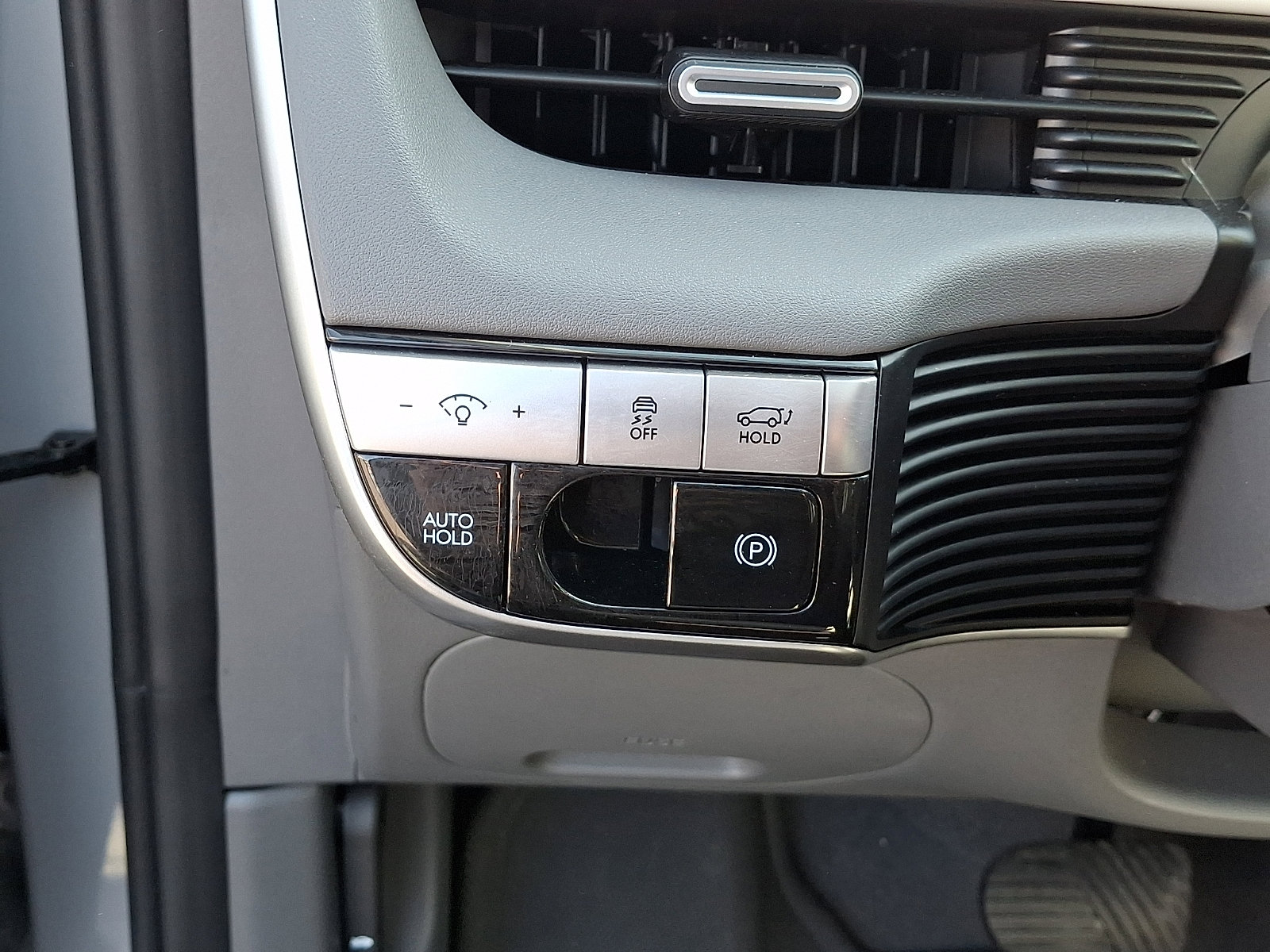 Used 2023 Hyundai Ioniq 5 SEL image 28