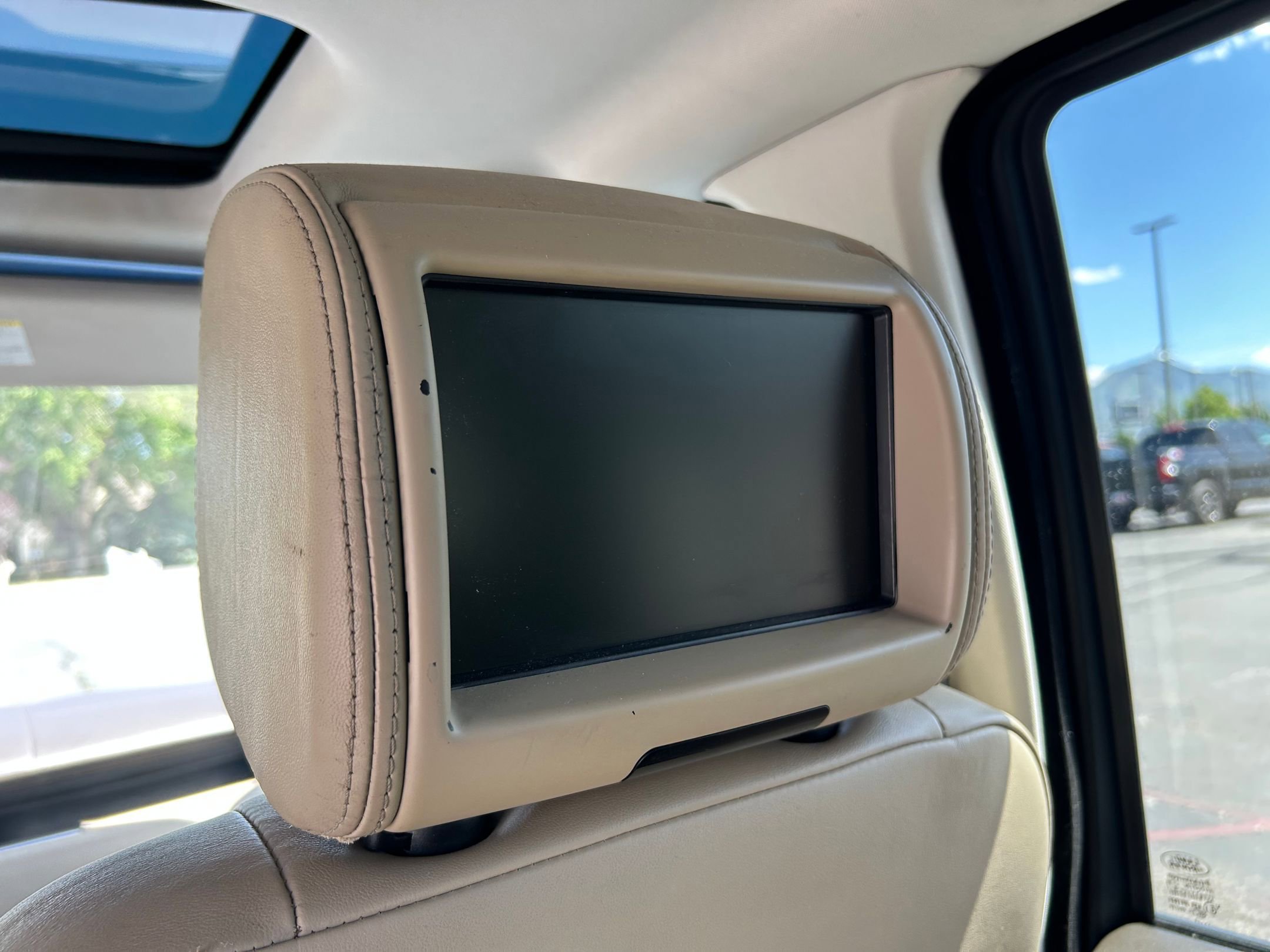 Used 2015 Land Rover LR4 HSE LUX AWD/4WD image 27
