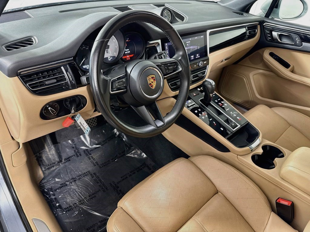 Used 2023 Porsche Macan S AWD/4WD image 21